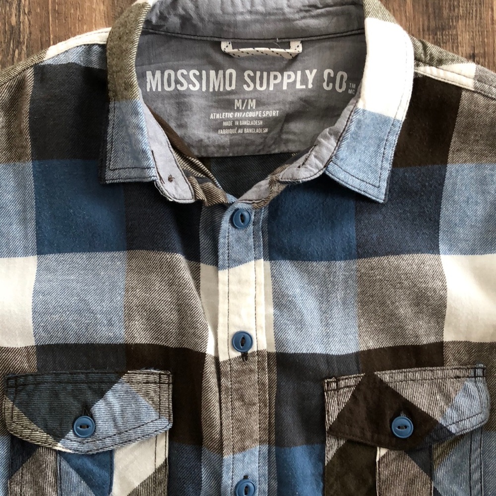 Mossimo Supply Co long sleeve plaid top